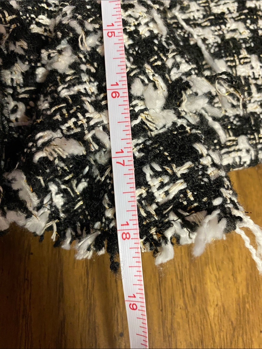 NWT Alice + Olivia Tweed BRITTON RUFFLED CROPPED 3/4 SLEEVE JACKET Size Medium - Picture 7 of 11